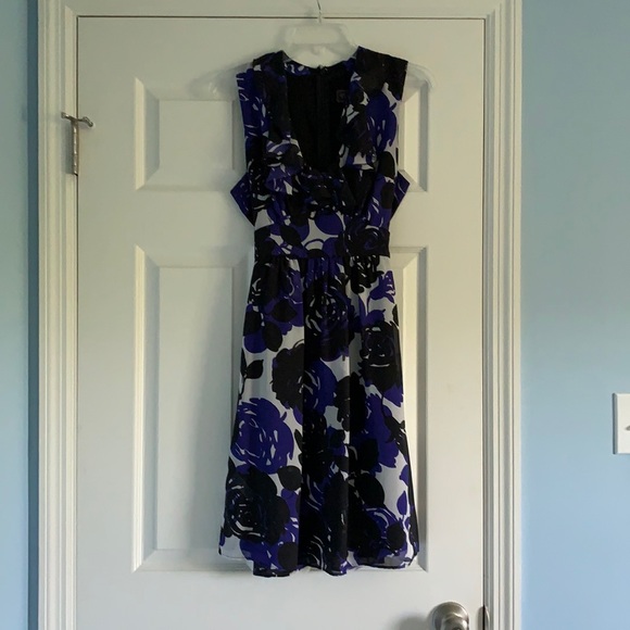 Floral dress - Picture 1 of 5